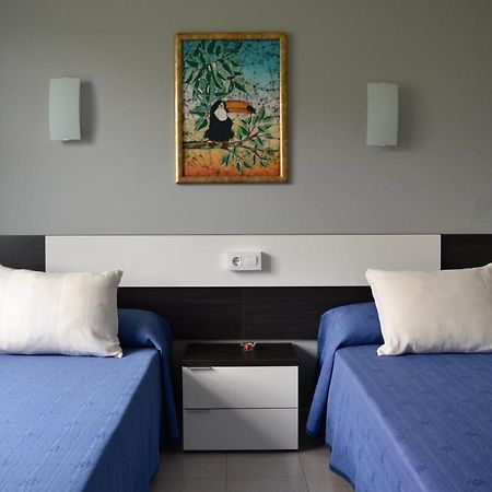 Dukes Habitaciones Playa de Bascuas Exterior photo
